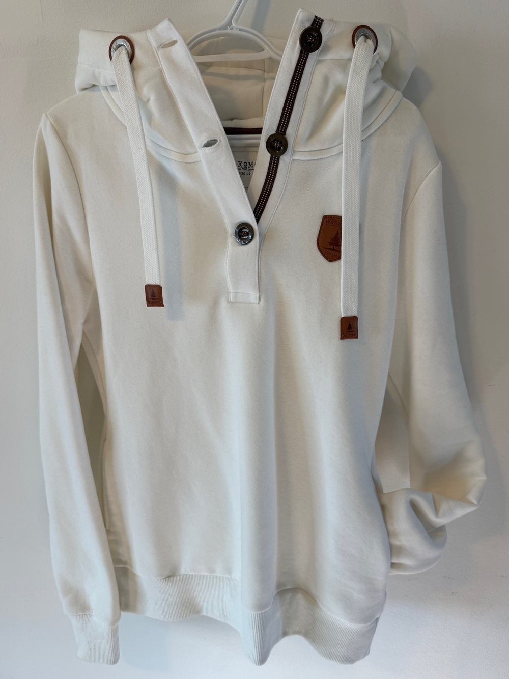 Wanakome “Jas” Half Button Crossover Rope Hoodie Ivory White-Medium